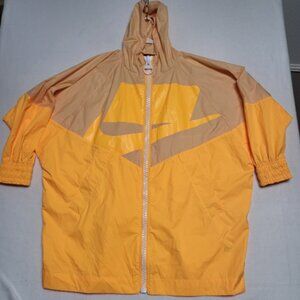 Nike Sportswear Unisex OS Electric Orange Chalk Windrunner Jacket